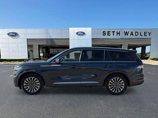 2023 Lincoln Aviator Reserve AWD