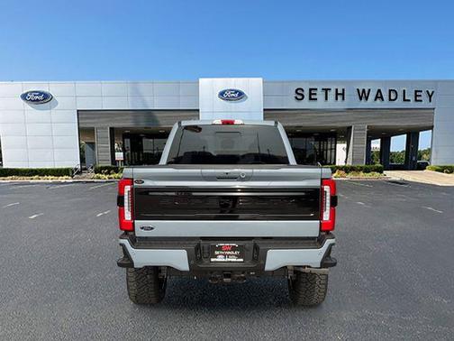 2026 Ford F-250 Platinum