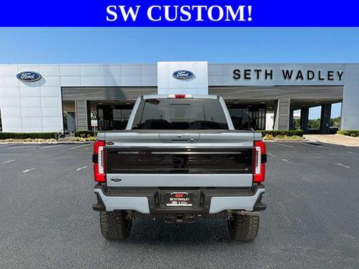 2026 Ford F-250 Platinum