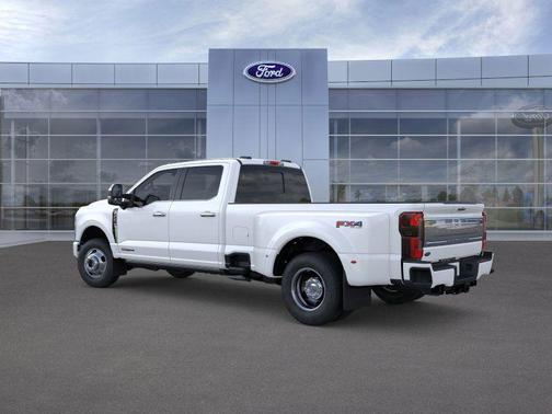 2026 Ford F-350 Platinum