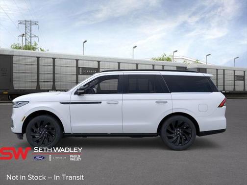 2025 Lincoln Navigator Reserve
