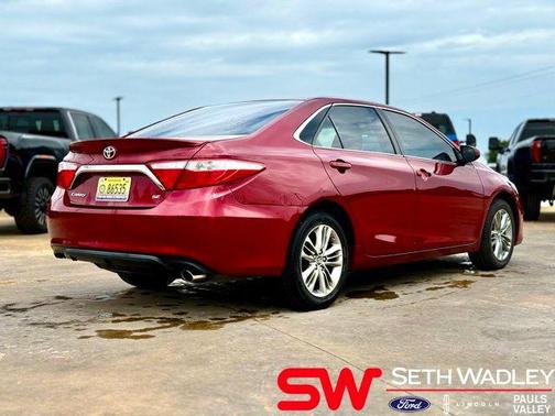 2017 Toyota Camry SE