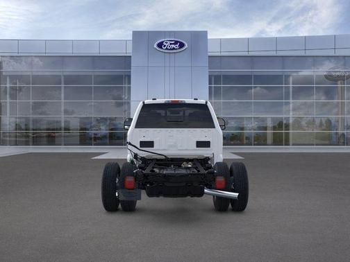 Oxford White 2026 Ford F-350 XL