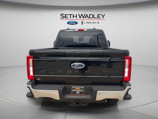 Agate Black Metallic 2026 Ford F-250 XLT