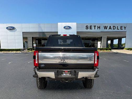 Agate Black Metallic 2026 Ford F-250 King Ranch