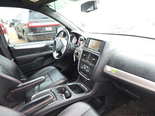 2015 Dodge Grand Caravan R/T