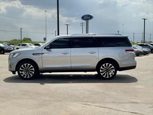 2023 Lincoln Navigator Reserve