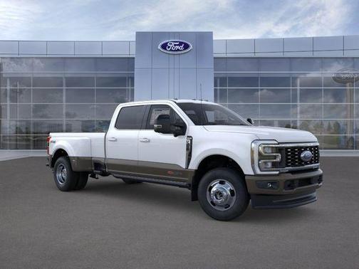 Star White Metallic Tri-Coat 2026 Ford F-350 King Ranch
