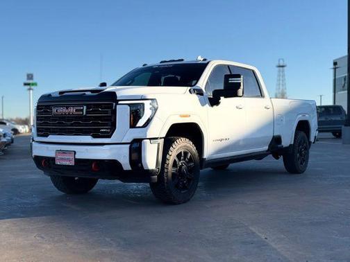 2024 GMC Sierra 2500 AT4