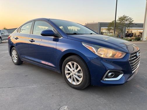 2020 Hyundai Accent SEL
