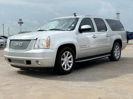 2010 GMC Yukon XL Denali