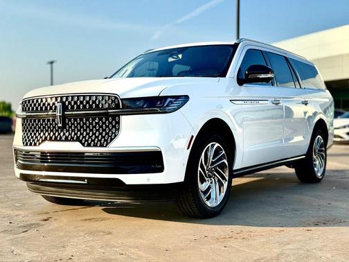 2025 Lincoln Navigator Reserve