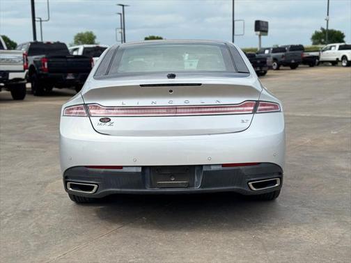 2015 Lincoln MKZ Base