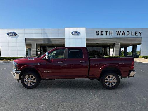 2022 RAM 2500 Laramie Crew Cab 4x4 6'4' Box