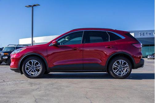 2020 Ford Escape SEL