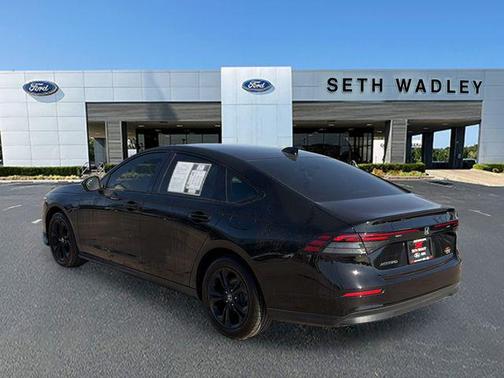 2025 Honda Accord Sport SE 1.5T