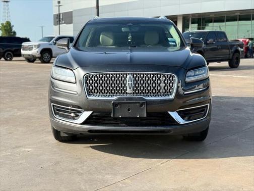 2020 Lincoln Nautilus Standard