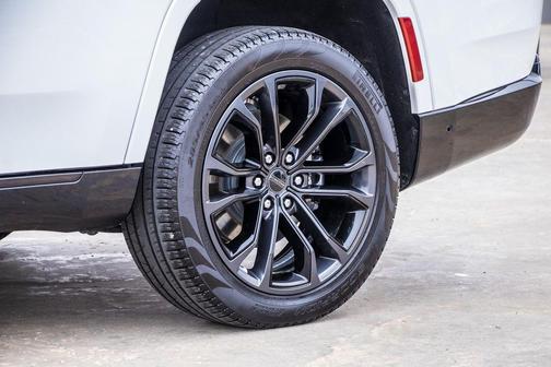 2024 Jeep Grand Wagoneer Series III Obsidian 4x4