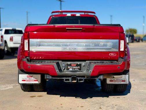 2022 Ford F-350 Platinum