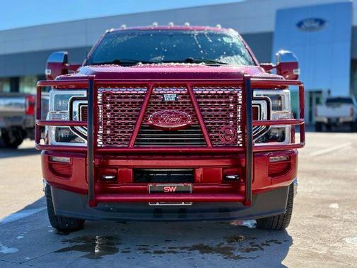 2022 Ford F-350 Platinum