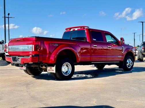 2022 Ford F-350 Platinum