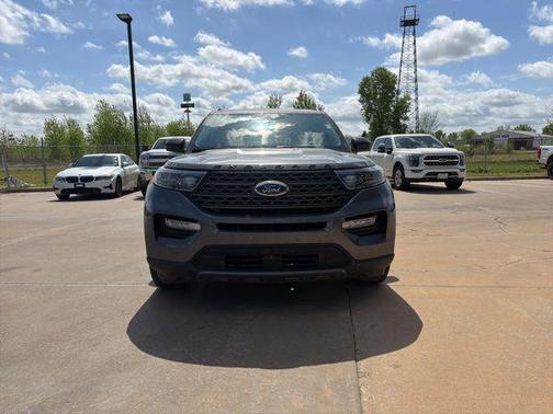 Carbonized Gray Metallic 2023 Ford Explorer XLT