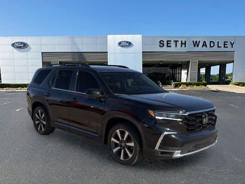 2023 Honda Pilot Touring 8-Passenger