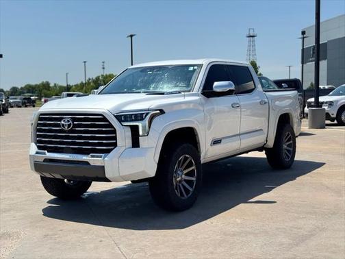 2023 Toyota Tundra Hybrid Capstone