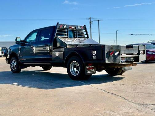 2023 Ford F-350 Lariat