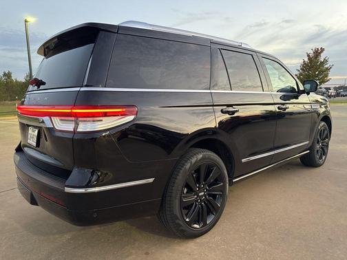 2022 Lincoln Navigator Reserve