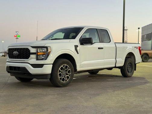 Oxford White 2023 Ford F-150 XL