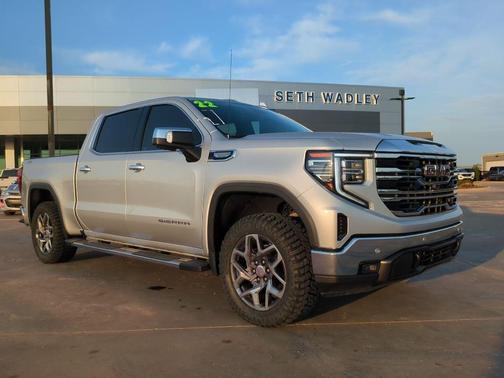 2022 GMC Sierra 1500 SLT