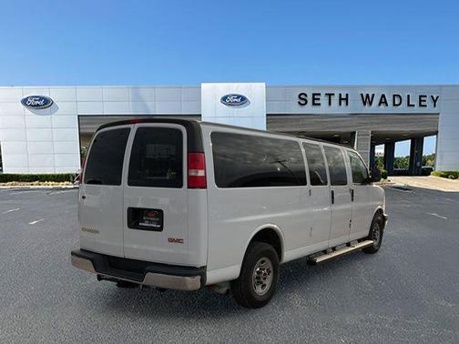 2018 GMC Savana 3500 LT