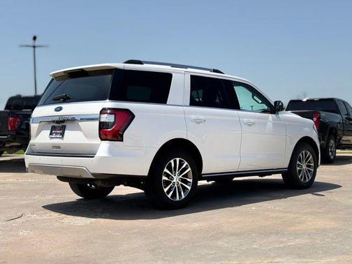 White Platinum Clearcoat Metallic 2018 Ford Expedition Limited