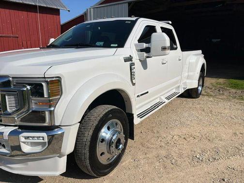 White Metallic 2020 Ford F-450 Lariat