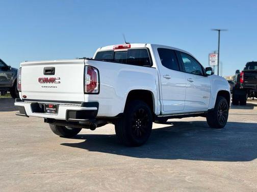 Summit White 2022 GMC Canyon Elevation