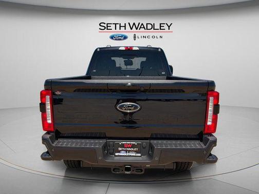 Agate Black Metallic 2026 Ford F-350 Lariat