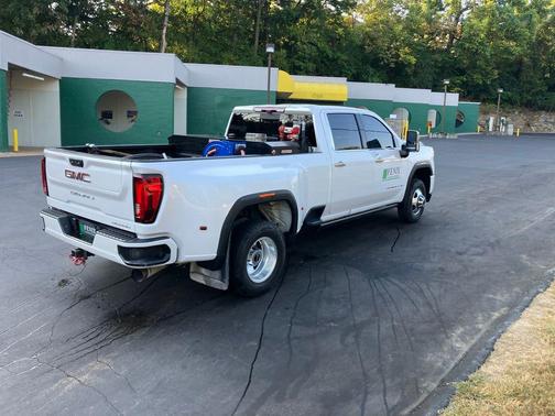 2022 GMC Sierra 3500 Denali