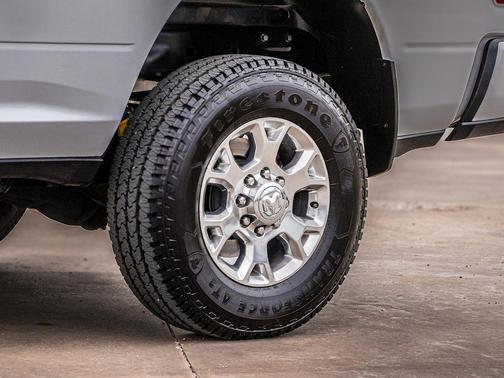 2023 RAM 2500 Laramie Crew Cab 4x4 6'4' Box