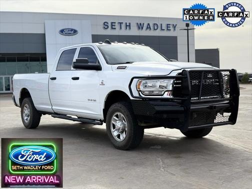 2022 RAM 2500 Tradesman Crew Cab 4x4 8' Box