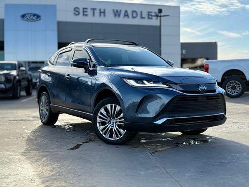 2022 Toyota Venza XLE