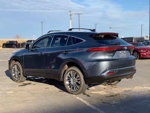 2022 Toyota Venza XLE