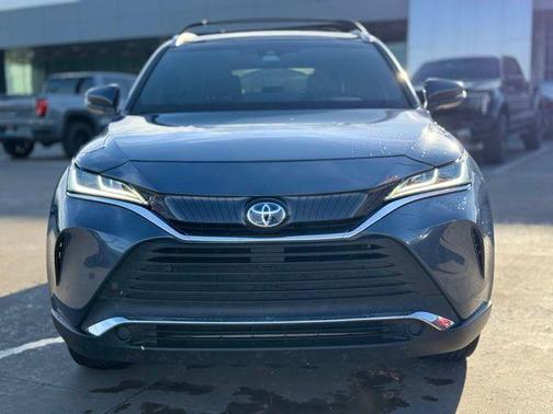 2022 Toyota Venza XLE