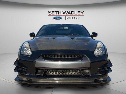 2010 Nissan GT-R Premium