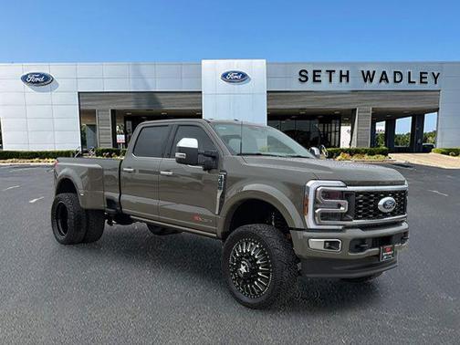 2026 Ford F-450 Platinum