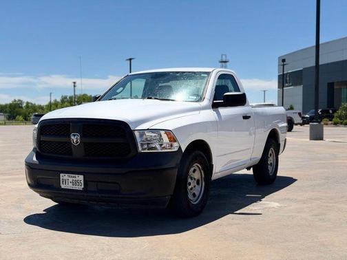 Bright White Clearcoat 2019 RAM 1500 Tradesman