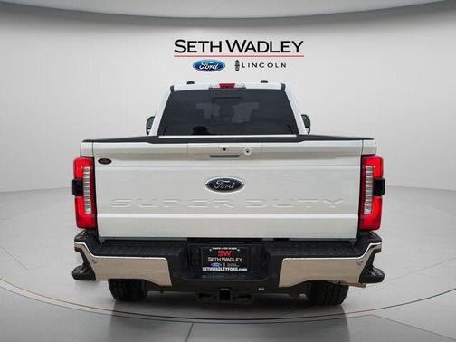 Star White Metallic Tri-Coat 2026 Ford F-350 Lariat