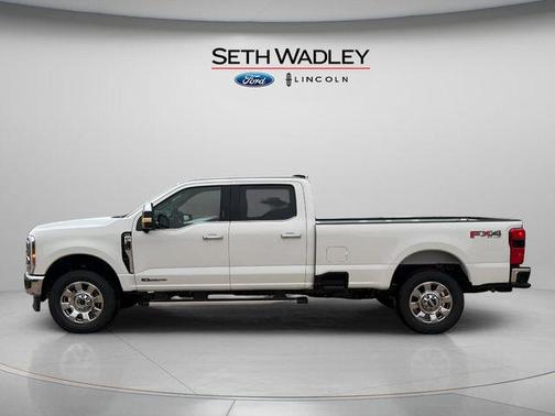 Star White Metallic Tri-Coat 2026 Ford F-350 Lariat
