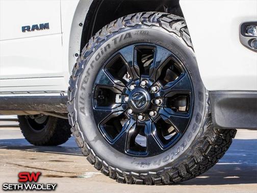 2022 RAM 2500 Limited Crew Cab 4x4 6'4' Box