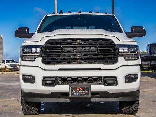 2022 RAM 2500 Limited Crew Cab 4x4 6'4' Box